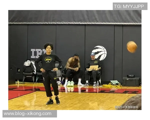 雷迪克谈詹姆斯：去年高要求今年共同制定新计划以提升球队表现