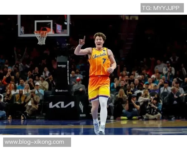 克尼佩尔创历史新纪录前17场三分命中63个命中率达438